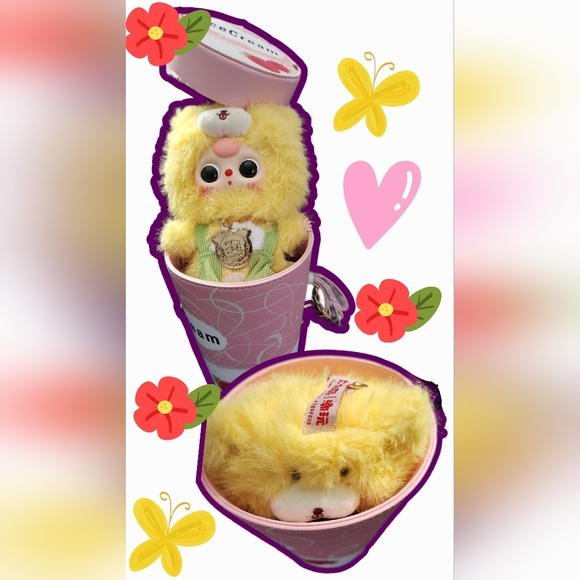 NWT CUTE Strawberry Ice Cream Pint Crossbody~ MYSTERY BUNDLE Filled w/Surprises - Picture 2 of 8